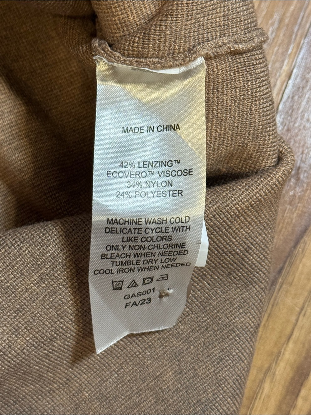 Quince Women’s Eco-Knit Milano Stitch Oversized Shirt Jacket, Warm Taupe, Size L - Picture 9 of 10